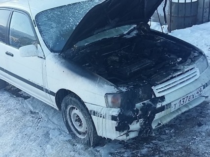 Магаданские пожарные ликвидировали возгорание автомобиля в Магадане &laquo; автомагадан