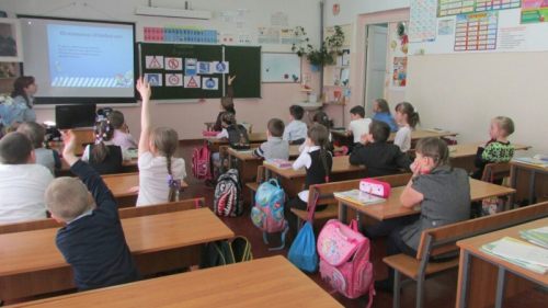 В поселке Ола Магаданской области инспекторы ГИБДД провели для детей интерактивные уроки в Магадане « автомагадан