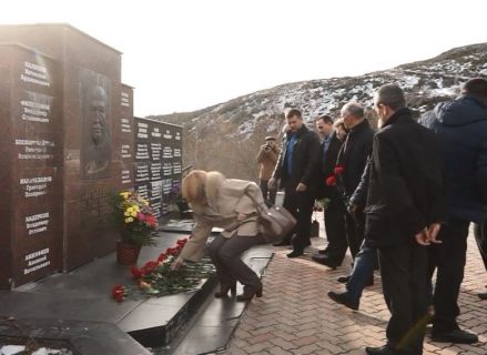 В Магадане вспомнили строителей колымской трассы в Магадане « автомагадан